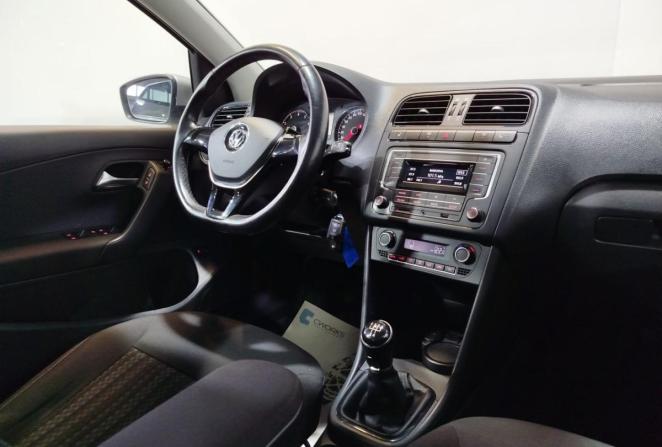 Volkswagen Polo V Рестайлинг с пробегом 2018 года, цена 1 320 000 рублей, 71769 км, седан, Автокод Объявления