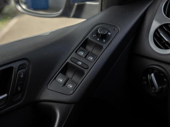 Volkswagen Tiguan I Рестайлинг с пробегом 2012 года, цена 1 399 000 рублей, 173316 км, внедорожник, Автокод Объявления