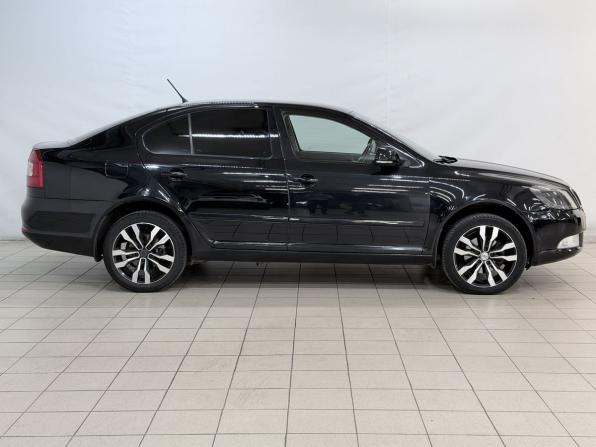 Skoda Octavia II (A5) Рестайлинг с пробегом 2012 года, цена 829 000 рублей, 208037 км, лифтбек, Автокод Объявления