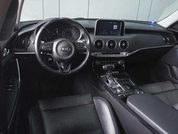 Kia Stinger I с пробегом 2018 года, цена 2 230 000 рублей, 99801 км, лифтбек, Автокод Объявления