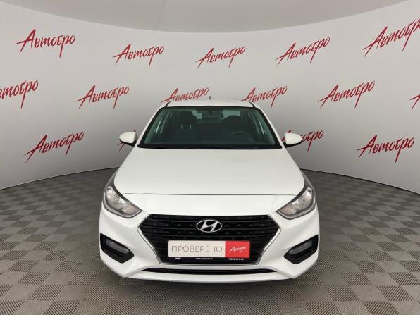 Hyundai Solaris II с пробегом 2017 года, цена 1 160 000 рублей, 147431 км, седан, Автокод Объявления