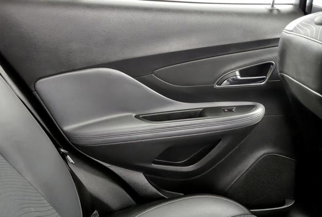 Opel Mokka I с пробегом 2014 года, цена 999 000 рублей, 130000 км, внедорожник, Автокод Объявления