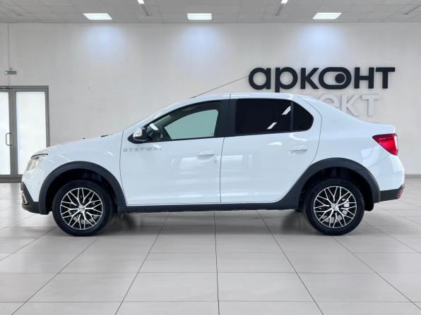 Renault Logan II Рестайлинг с пробегом 2020 года, цена 1 150 000 рублей, 76220 км, седан, Автокод Объявления