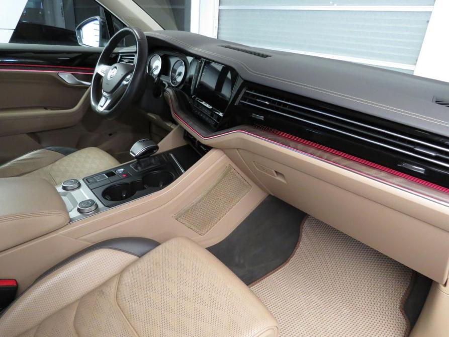 Volkswagen Touareg III Санкт-Петербург  - изображение 5