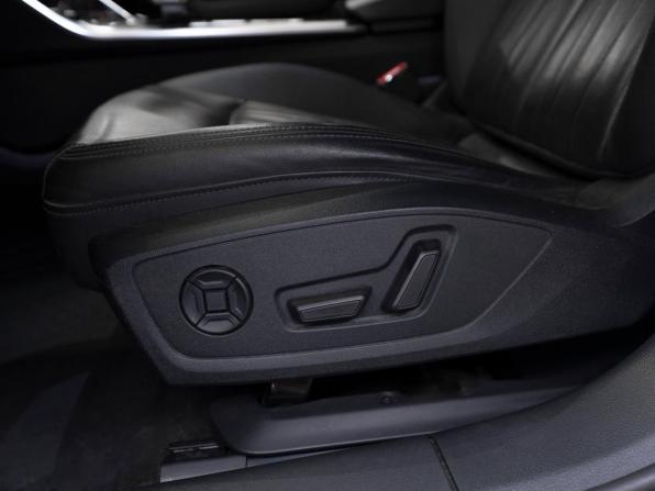 Audi A6 V (C8) с пробегом 2020 года, цена 3 990 000 рублей, 127738 км, седан, Автокод Объявления