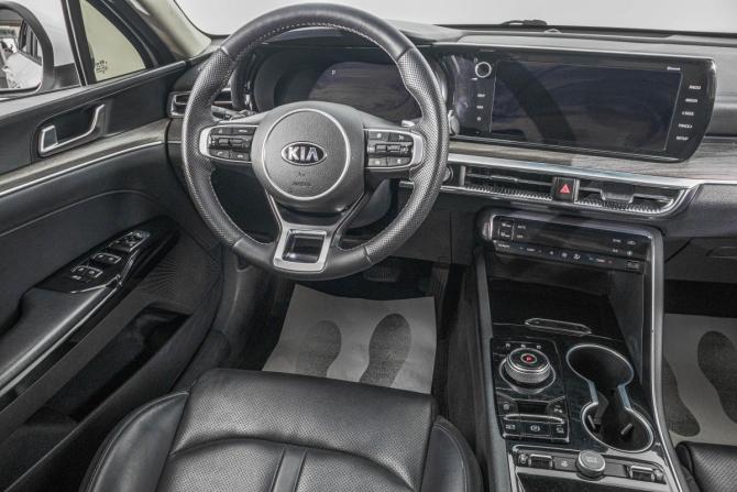 Kia K5 III с пробегом 2021 года, цена 2 399 000 рублей, 114000 км, седан, Автокод Объявления