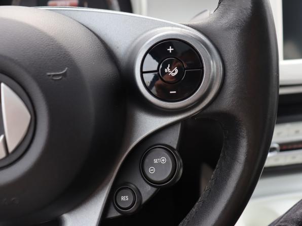 Smart Forfour II с пробегом 2016 года, цена 1 149 000 рублей, 70389 км, хэтчбек, Автокод Объявления