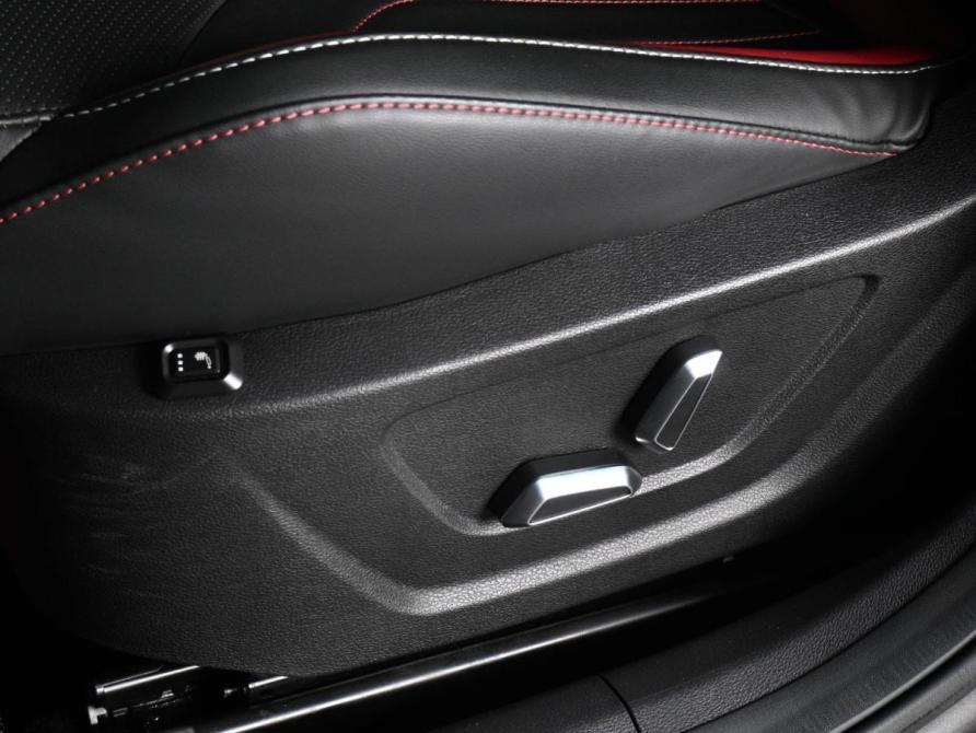 Geely Coolray I Рестайлинг Ростов-на-Дону  - изображение 16