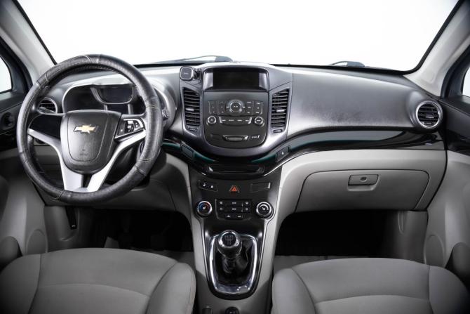 Chevrolet Orlando I с пробегом 2012 года, цена 949 000 рублей, 227335 км, компактвэн, Автокод Объявления