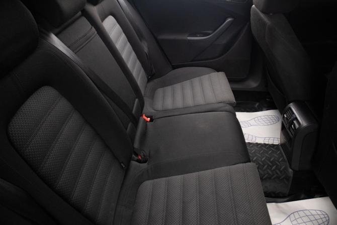 Volkswagen Passat B6 с пробегом 2006 года, цена 699 000 рублей, 233000 км, универсал, Автокод Объявления