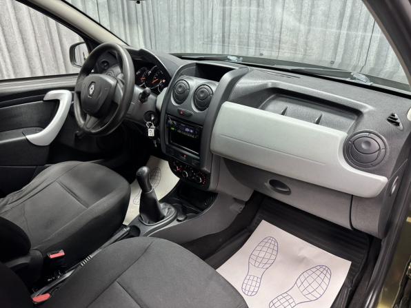 Renault Duster I Рестайлинг с пробегом 2015 года, цена 633 000 рублей, 352096 км, внедорожник, Автокод Объявления