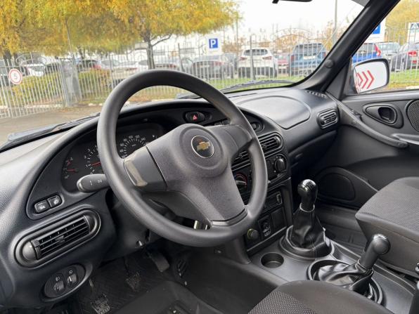 Chevrolet Niva I Рестайлинг с пробегом 2015 года, цена 520 000 рублей, 139626 км, внедорожник, Автокод Объявления