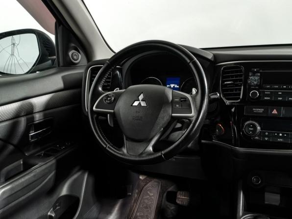 Mitsubishi Outlander III с пробегом 2013 года, цена 979 000 рублей, 257224 км, внедорожник, Автокод Объявления