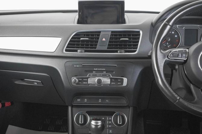 Audi Q3 I (8U) Рестайлинг с пробегом 2017 года, цена 1 789 000 рублей, 95000 км, внедорожник, Автокод Объявления