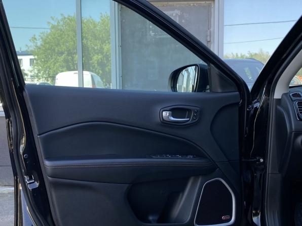 Jeep Compass II с пробегом 2019 года, цена 2 439 000 рублей, 46733 км, внедорожник, Автокод Объявления