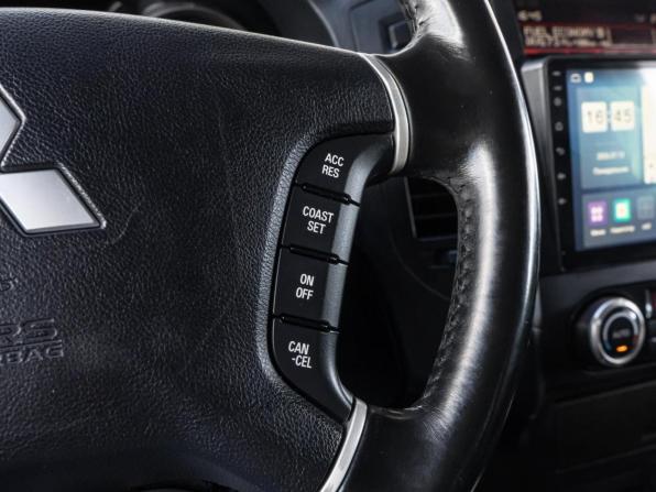 Mitsubishi Pajero IV Рестайлинг 1 с пробегом 2012 года, цена 2 250 000 рублей, 183095 км, внедорожник, Автокод Объявления