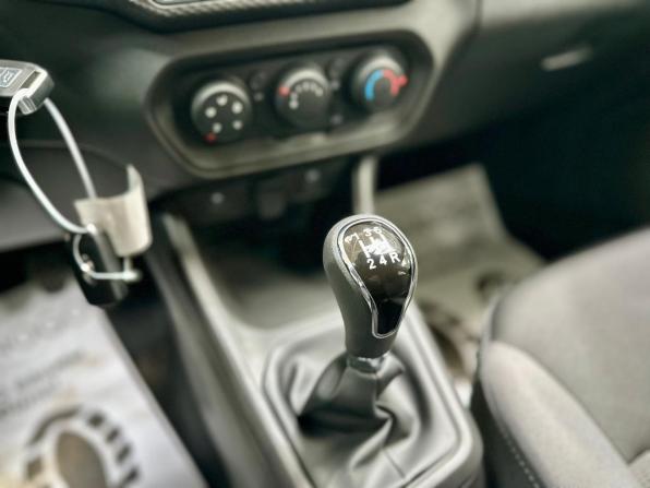 Lada (ВАЗ) Iskra с пробегом 2026 года, цена 1 350 000 рублей, 10 км, седан, Автокод Объявления