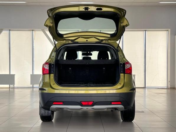 Suzuki SX4 II (S-Cross) с пробегом 2014 года, цена 990 000 рублей, 243511 км, хэтчбек, Автокод Объявления
