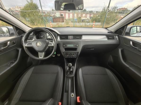 Skoda Rapid I с пробегом 2015 года, цена 599 000 рублей, 330000 км, лифтбек, Автокод Объявления