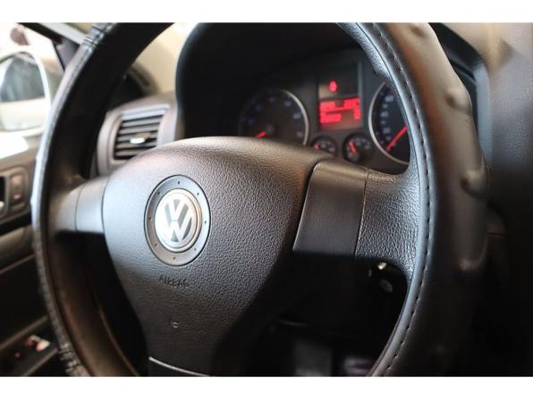 Volkswagen Jetta V с пробегом 2006 года, цена 481 000 рублей, 252203 км, седан, Автокод Объявления