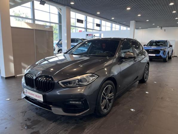 BMW 1 серии III (F40) с пробегом 2019 года, цена 2 420 000 рублей, 98719 км, хэтчбек, Автокод Объявления