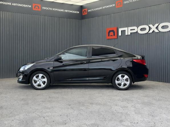 Hyundai Solaris I Рестайлинг с пробегом 2014 года, цена 975 000 рублей, 146213 км, седан, Автокод Объявления