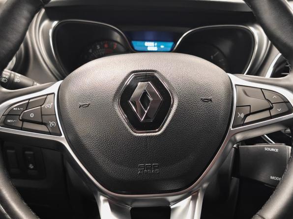 Renault Kaptur I Рестайлинг с пробегом 2021 года, цена 1 719 000 рублей, 69850 км, внедорожник, Автокод Объявления