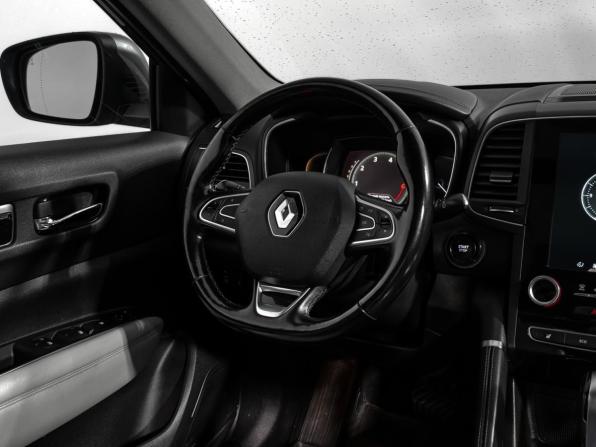 Renault Koleos II с пробегом 2017 года, цена 1 900 000 рублей, 151709 км, внедорожник, Автокод Объявления