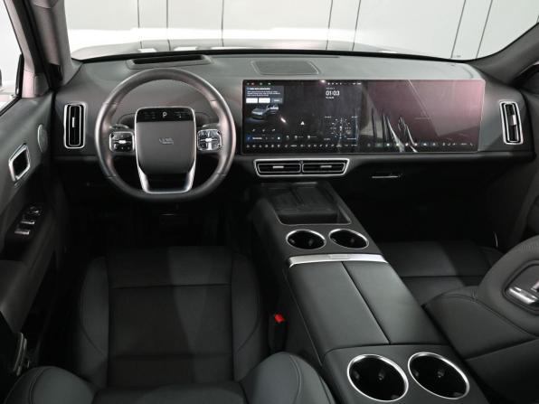 Li Auto (Lixiang) L9 I Рестайлинг с пробегом 2024 года, цена 9 099 000 рублей, 45 км, внедорожник, Автокод Объявления