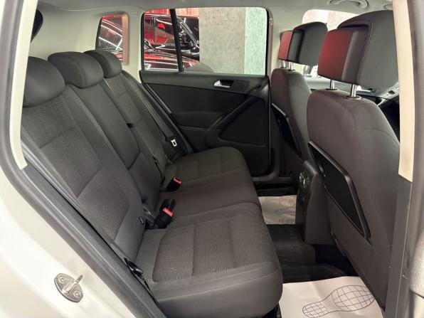 Volkswagen Tiguan I Рестайлинг с пробегом 2016 года, цена 1 699 000 рублей, 102277 км, внедорожник, Автокод Объявления