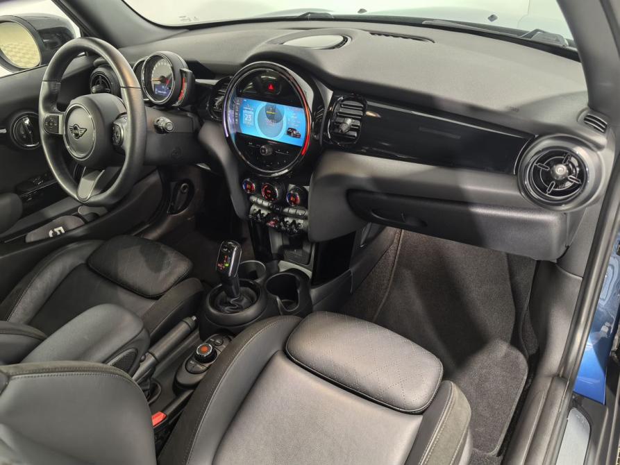 Mini Hatch III (F55/F56) Рестайлинг 2 Санкт-Петербург  - изображение 11
