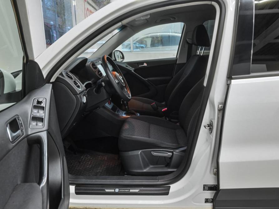 Volkswagen Tiguan I Рестайлинг Челябинск  - изображение 14