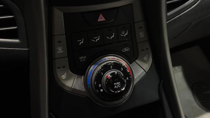 Hyundai Elantra V (MD) с пробегом 2013 года, цена 1 035 000 рублей, 162217 км, седан, Автокод Объявления