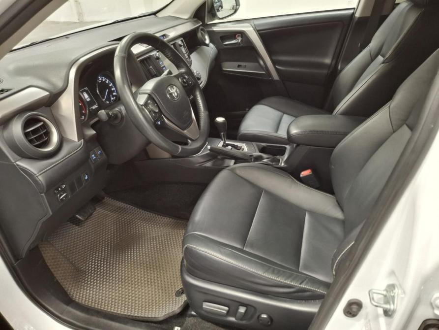 Toyota RAV4 IV (XA40) Рестайлинг Казань  - изображение 20