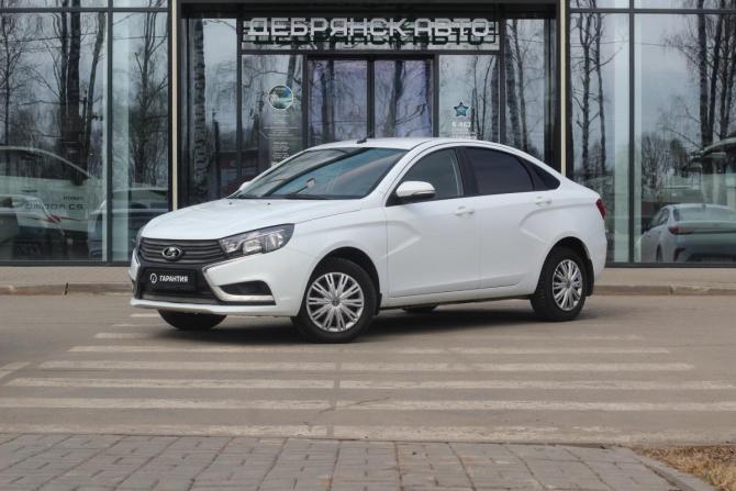 Lada (ВАЗ) Vesta I с пробегом 2018 года, цена 875 000 рублей, 93756 км, седан, Автокод Объявления