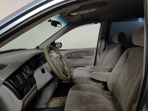 Mazda MPV II (LW) Рестайлинг с пробегом 2003 года, цена 350 000 рублей, 242802 км, компактвэн, Автокод Объявления
