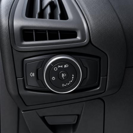 Ford Focus III с пробегом 2014 года, цена 696 000 рублей, 236188 км, хэтчбек, Автокод Объявления