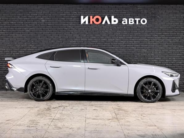 Changan UNI-V I с пробегом 2024 года, цена 2 050 000 рублей, 31569 км, лифтбек, Автокод Объявления