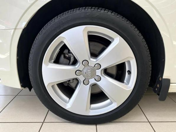Audi A3 III (8V) с пробегом 2014 года, цена 1 348 000 рублей, 222040 км, седан, Автокод Объявления