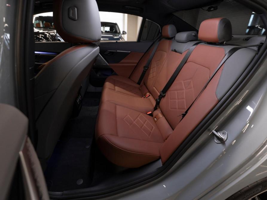 BMW 5 серии VIII (G60/G61/G68) Москва  - изображение 13