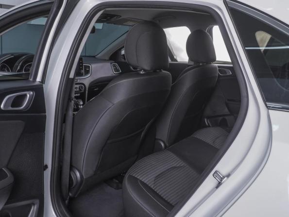 Kia Ceed III Рестайлинг с пробегом 2022 года, цена 1 995 000 рублей, 40728 км, хэтчбек, Автокод Объявления