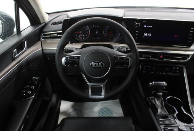 Kia K5 III с пробегом 2020 года, цена 2 630 000 рублей, 137900 км, седан, Автокод Объявления