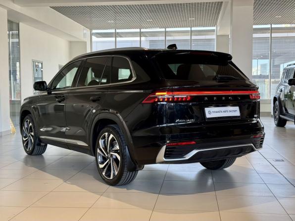 Geely Monjaro I с пробегом 2024 года, цена 3 350 000 рублей, 39991 км, внедорожник, Автокод Объявления