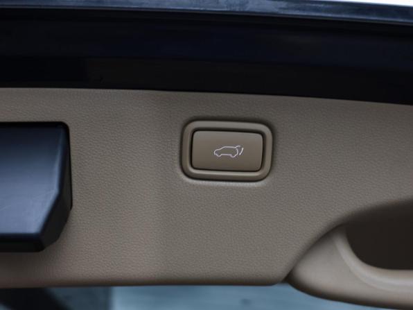 Kia Carnival III с пробегом 2019 года, цена 2 998 000 рублей, 106300 км, минивэн, Автокод Объявления