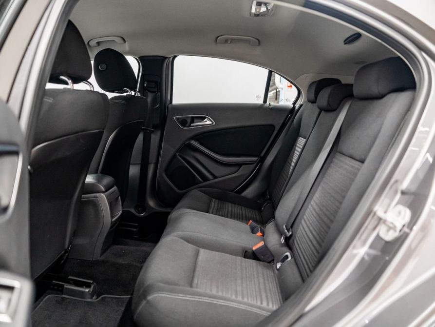 Mercedes-Benz A-Класс III (W176) Красноярск  - изображение 8
