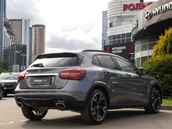Mercedes-Benz GLA I (X156) Рестайлинг с пробегом 2019 года, цена 2 588 000 рублей, 72610 км, внедорожник, Автокод Объявления