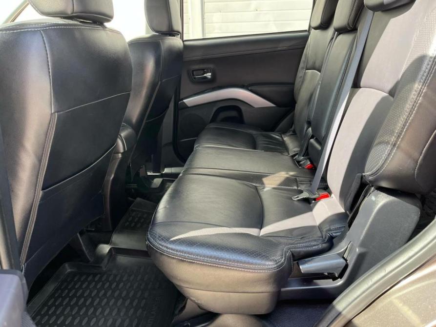 Mitsubishi Outlander II Рестайлинг Санкт-Петербург  - изображение 15