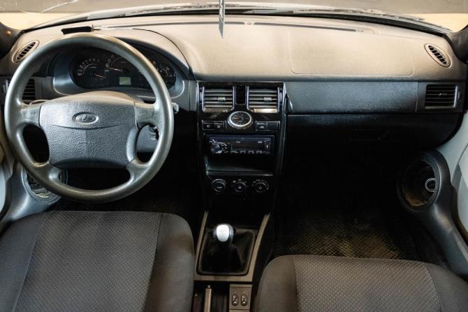Lada (ВАЗ) Priora I с пробегом 2012 года, цена 259 000 рублей, 246852 км, хэтчбек, Автокод Объявления