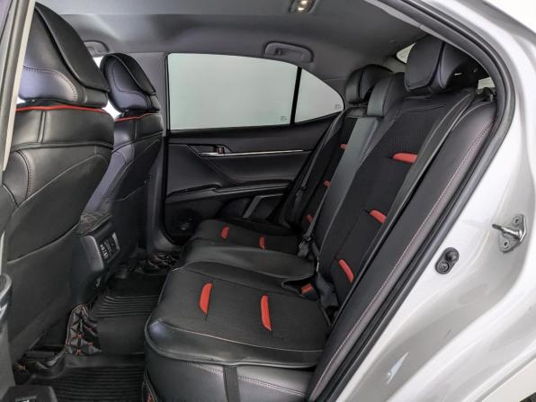 Toyota Camry VIII (XV70) Рестайлинг с пробегом 2021 года, цена 3 450 000 рублей, 43418 км, седан, Автокод Объявления