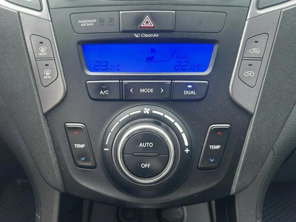 Hyundai Santa Fe III с пробегом 2012 года, цена 1 612 500 рублей, 180077 км, внедорожник, Автокод Объявления